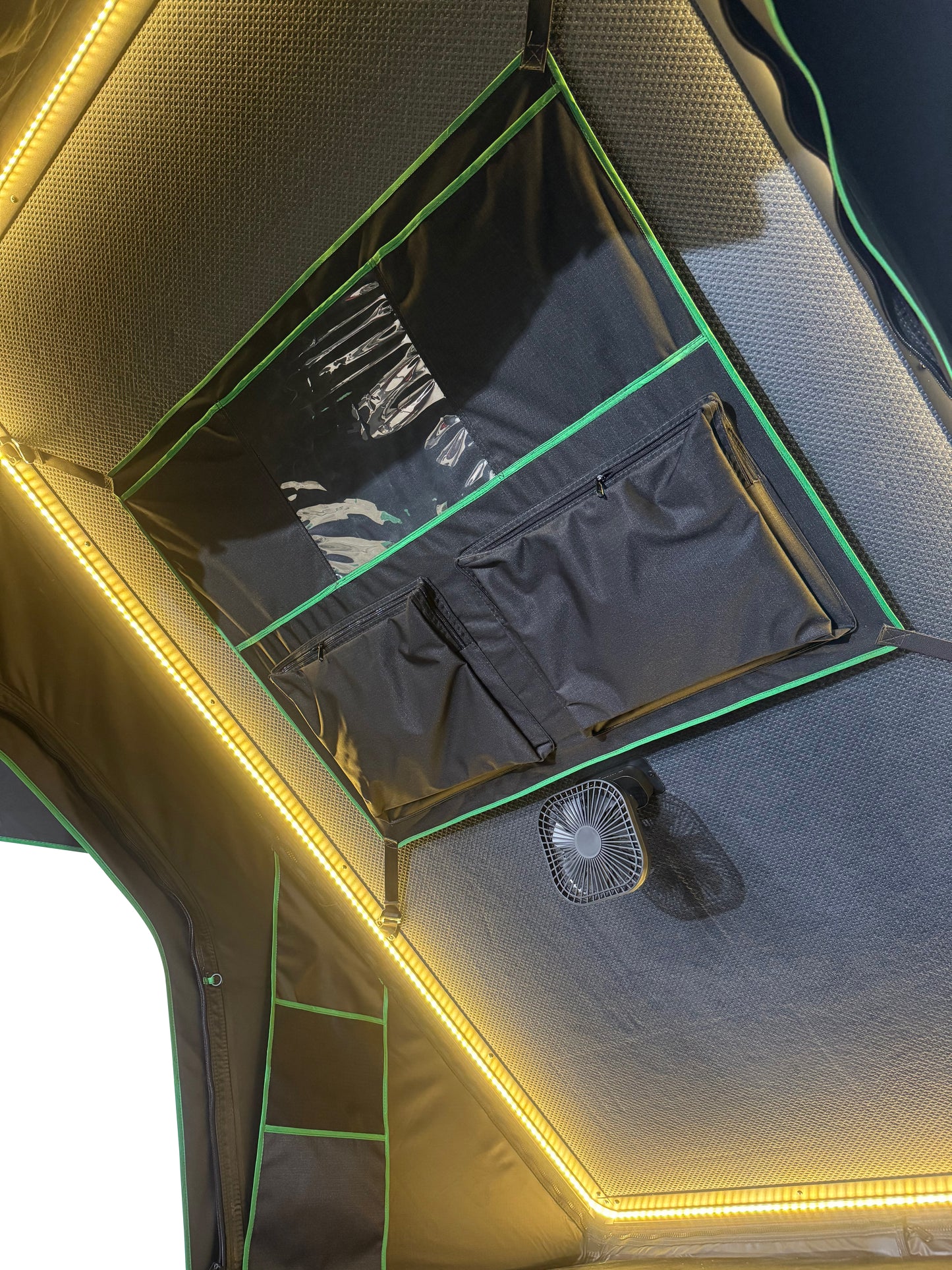 Commando Xplorer Deluxe Rooftop Tent Inside LED Image