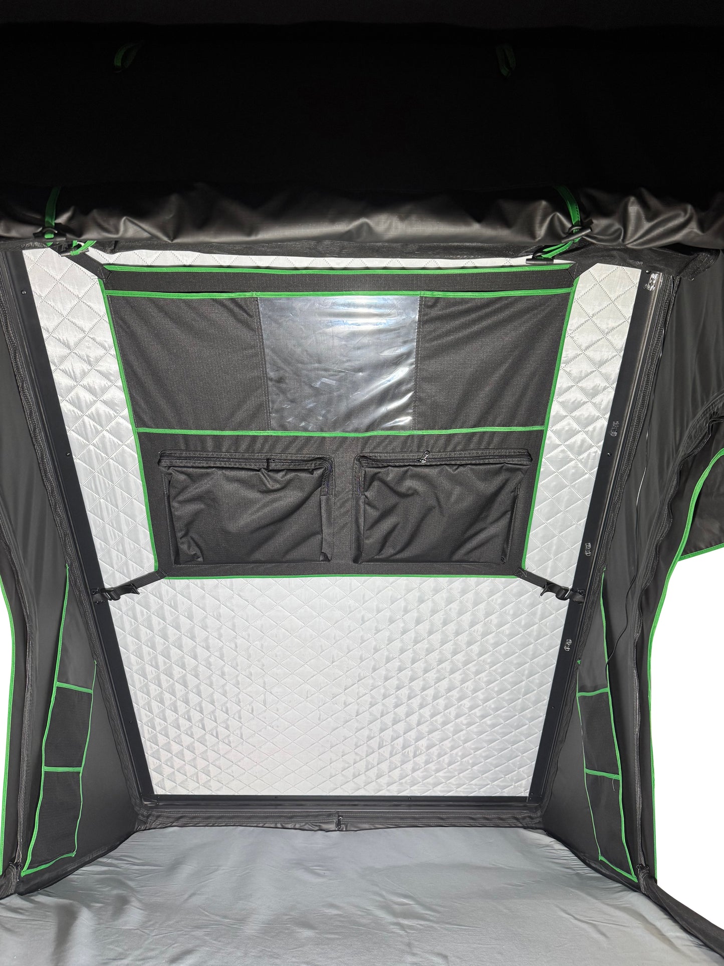 Commando Xplorer Rooftop Tent Inside Image