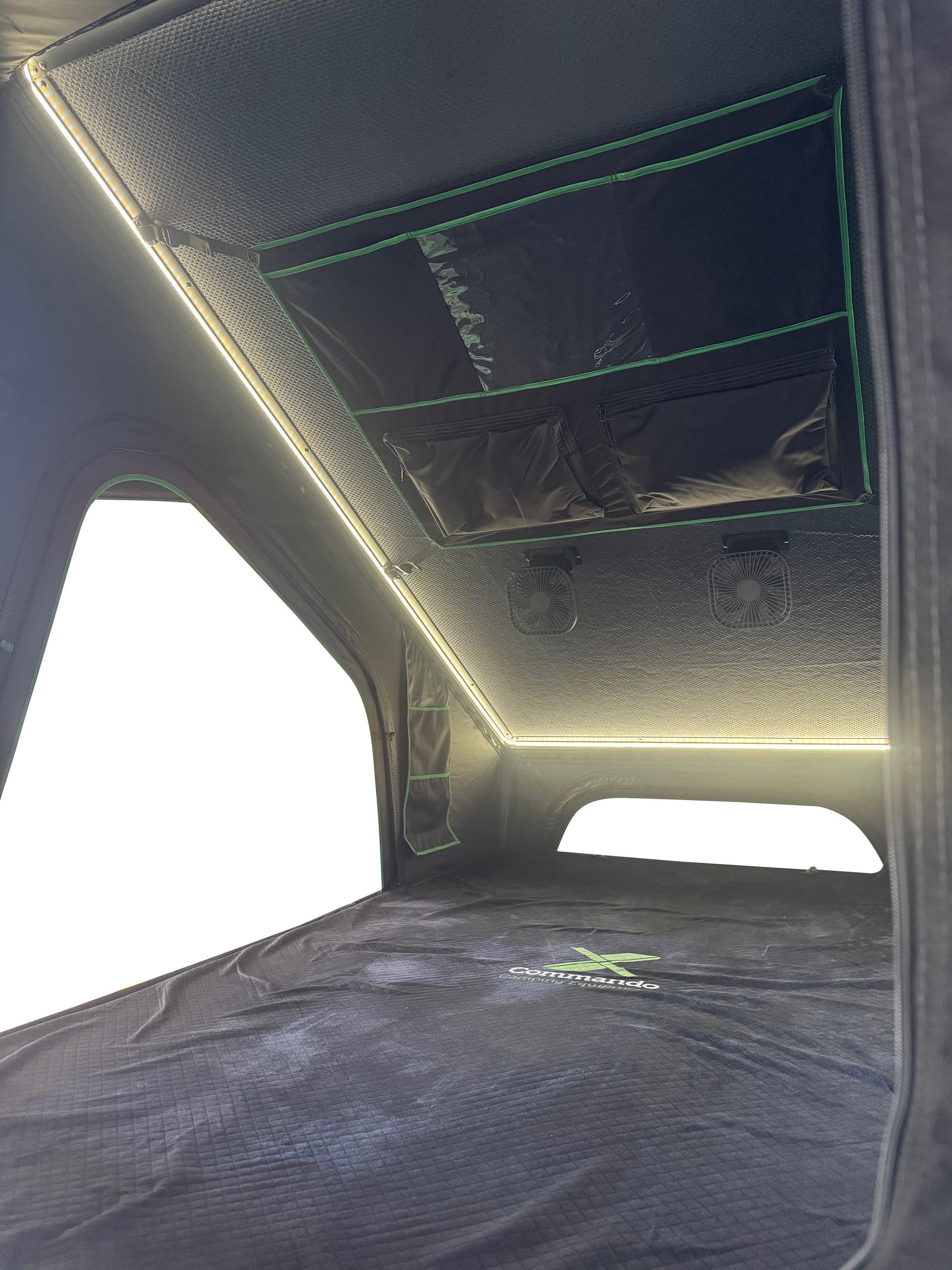 Commando Xtreme Rooftop Tent Inside Image
