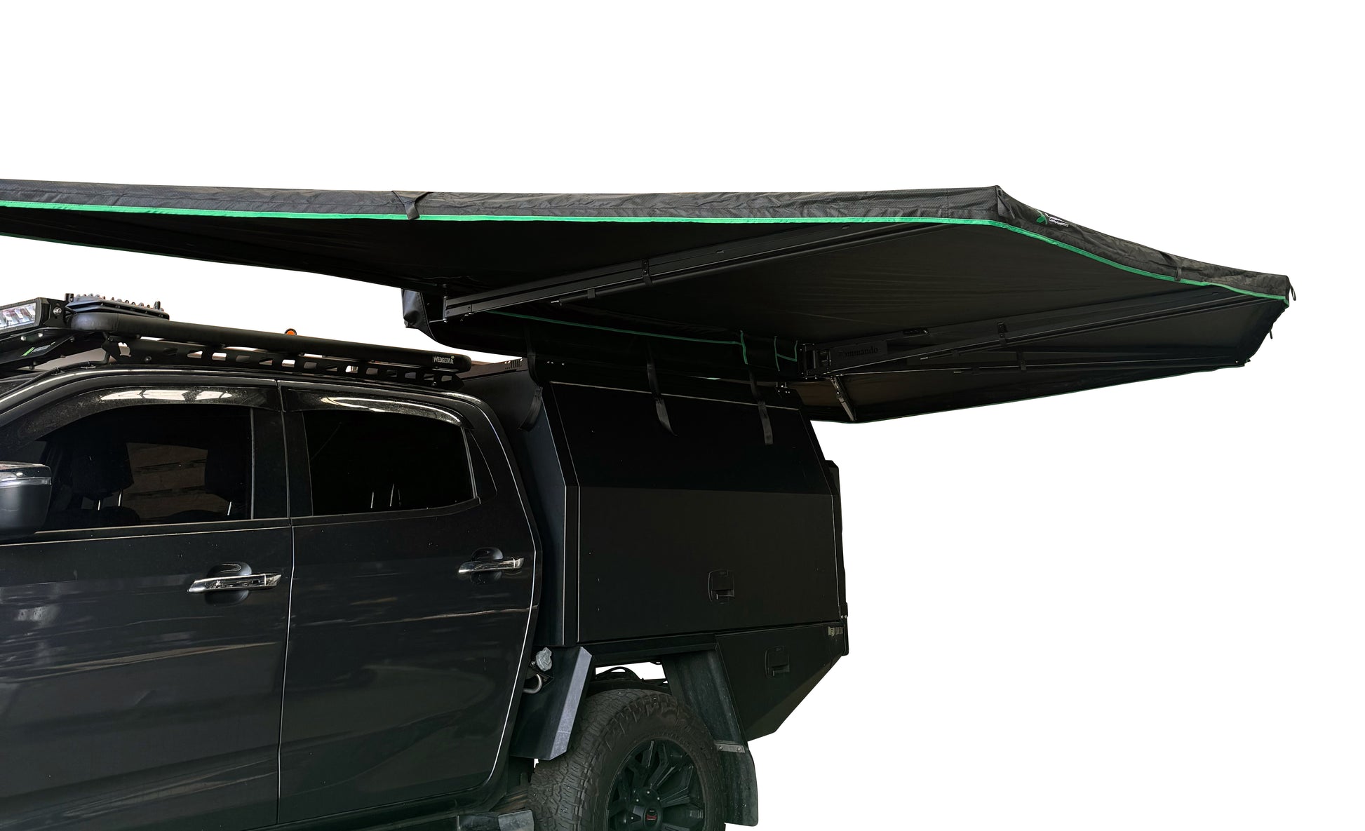 Commando 270 MAX Freestanding Awning Side View Image