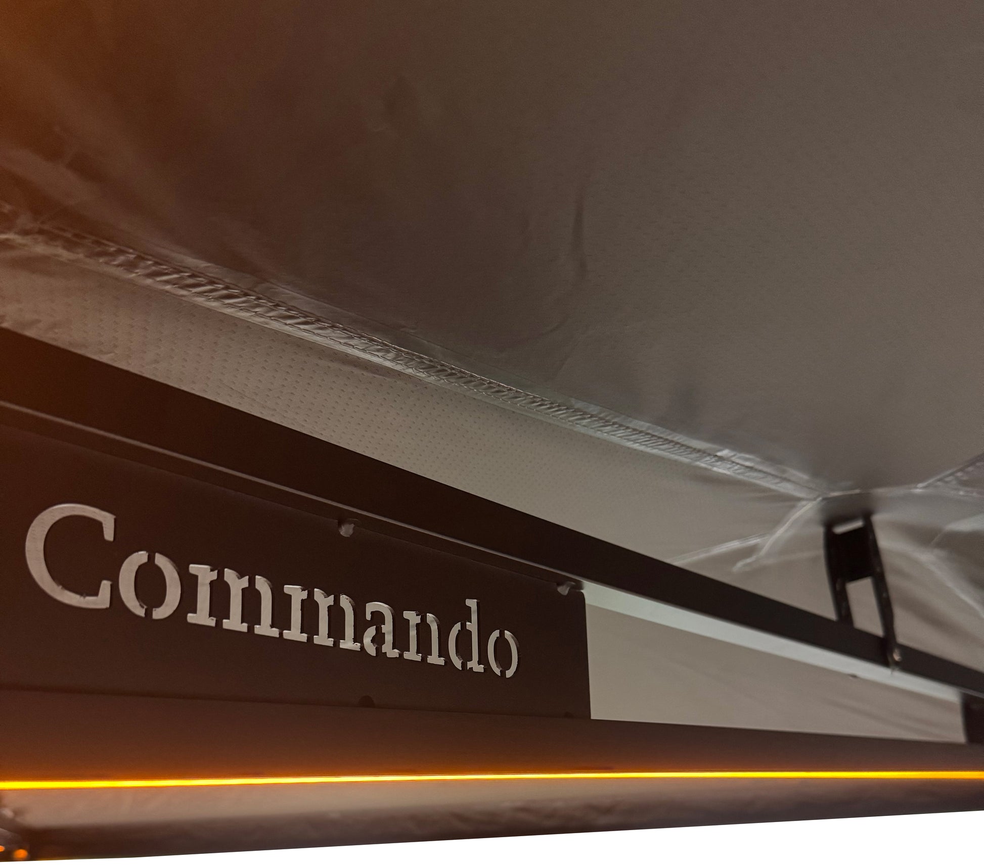 Commando Freestanding Awning Lazar Cut Image