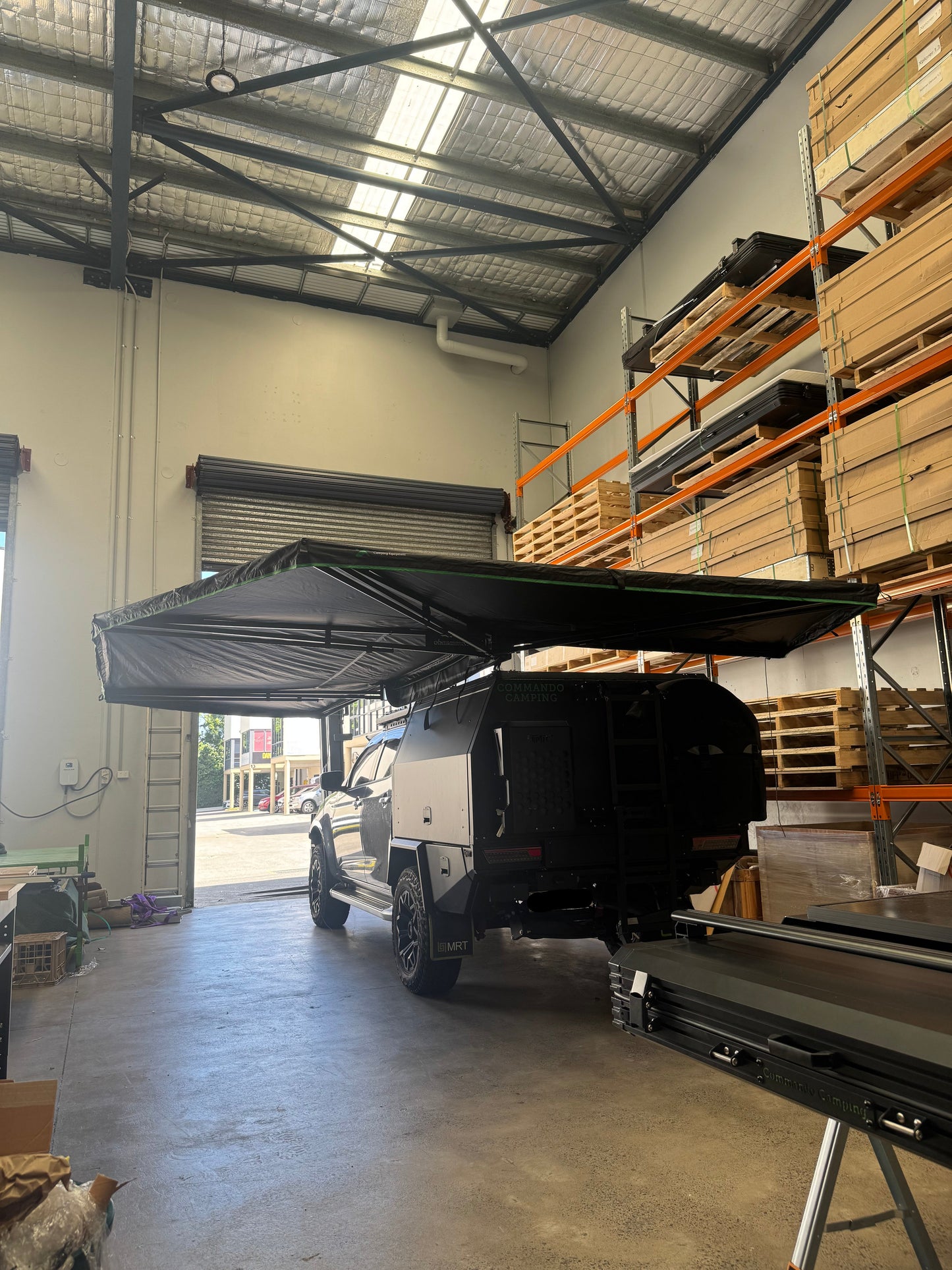 Commando 270 MAX Freestanding Awning Rear View Image