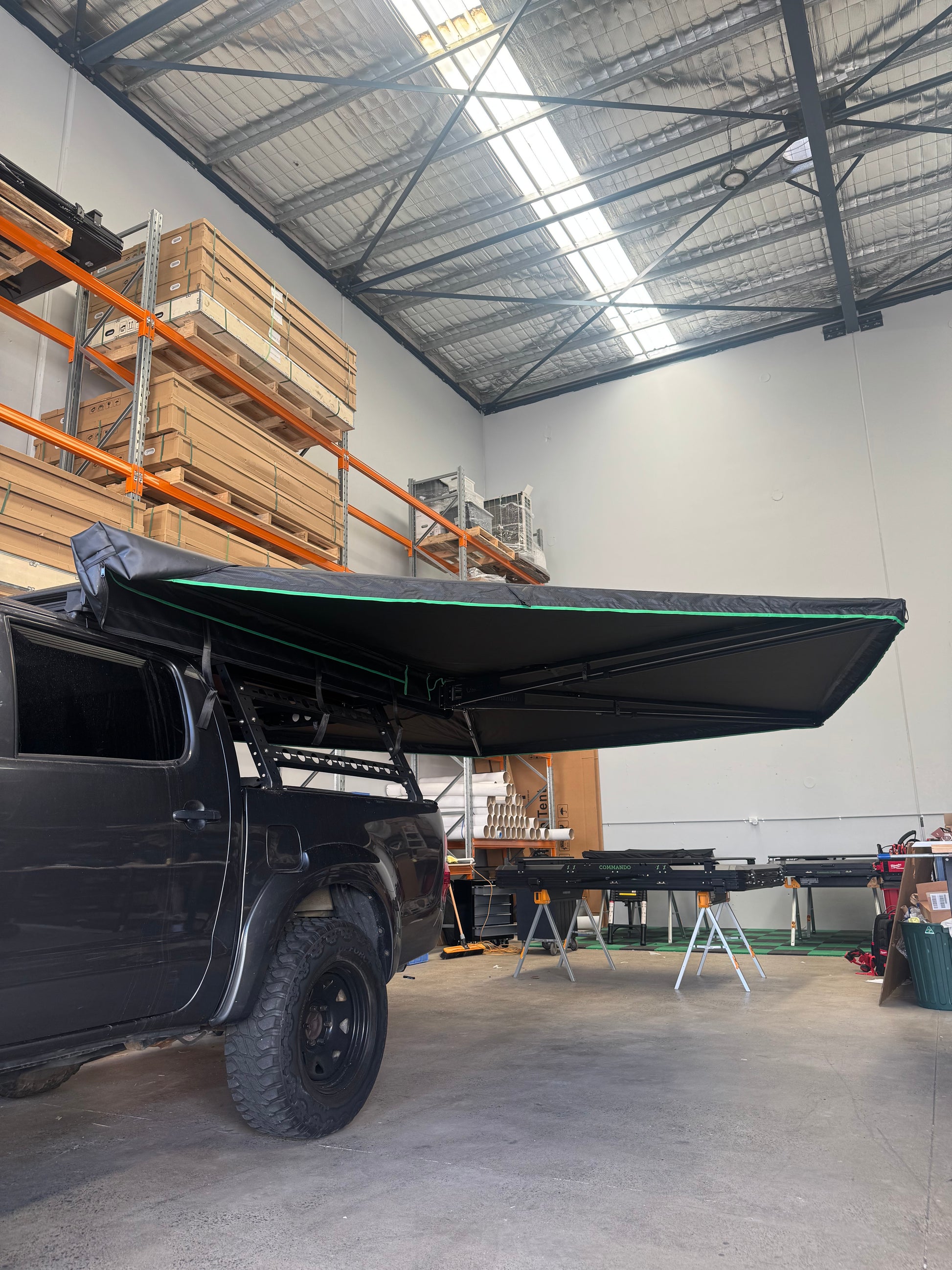 Commando 270 Freestanding Awning Product Image